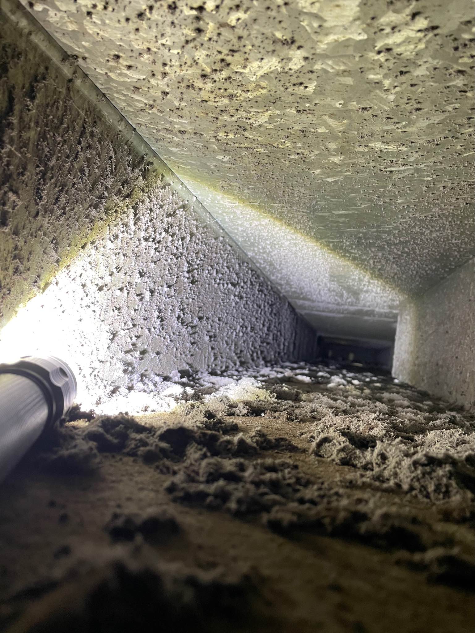 Cleaning Air Duct In Elkhart IN
